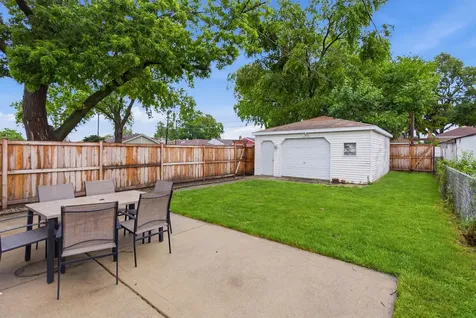 4801 South Lamon Avenue Chicago IL 60638