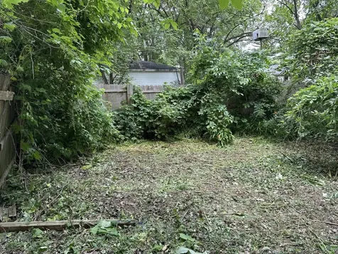 11808 South Emerald Avenue Chicago IL 60628