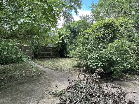 11808 South Emerald Avenue Chicago IL 60628