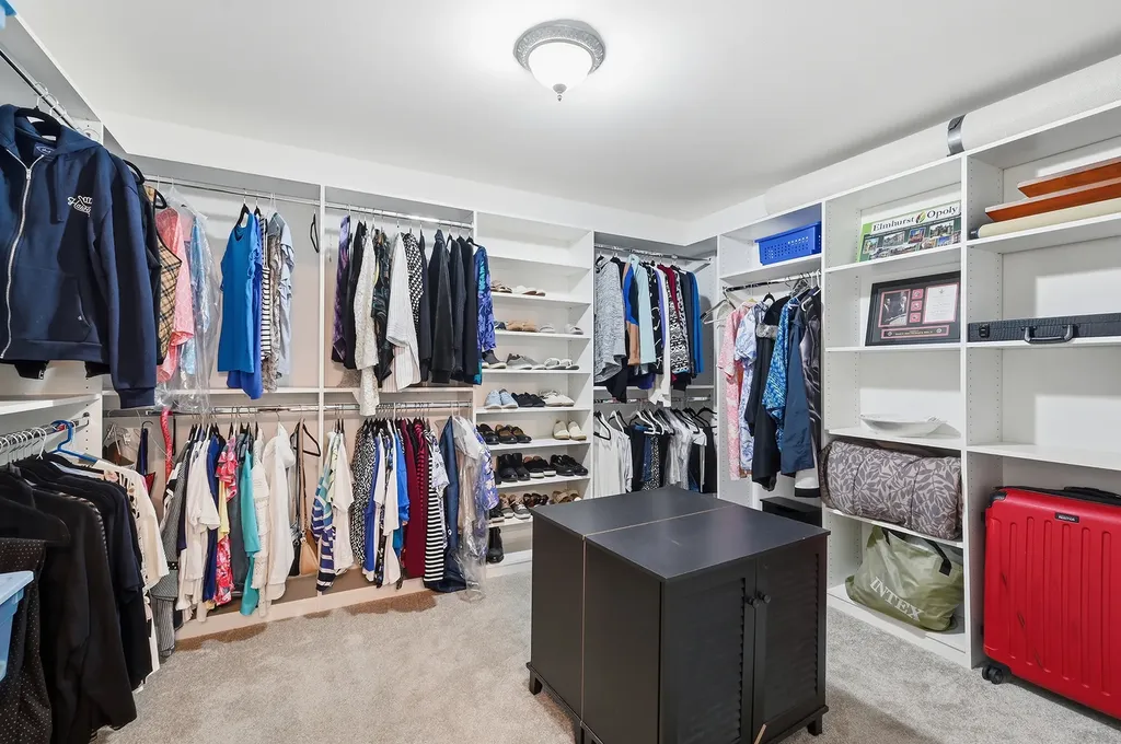 6 Oak Brook Club Drive Oak Brook IL 60523