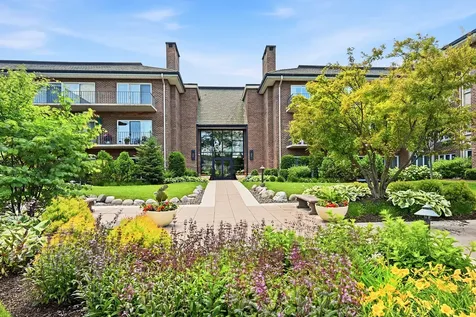 6 Oak Brook Club Drive Oak Brook IL 60523