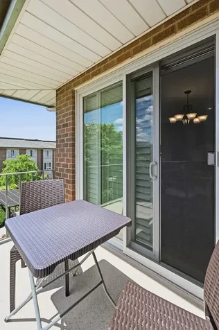 6 Oak Brook Club Drive Oak Brook IL 60523