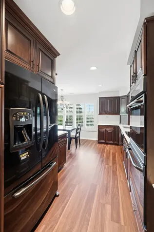 6 Oak Brook Club Drive Oak Brook IL 60523