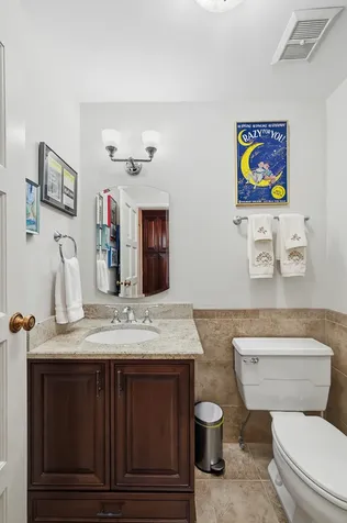 6 Oak Brook Club Drive Oak Brook IL 60523