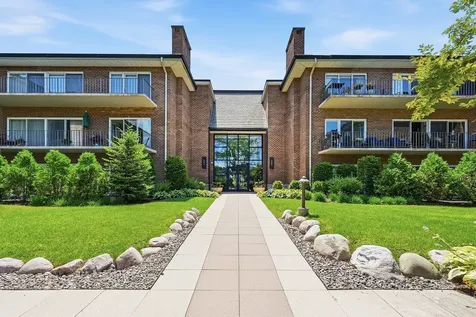 6 Oak Brook Club Drive Oak Brook IL 60523