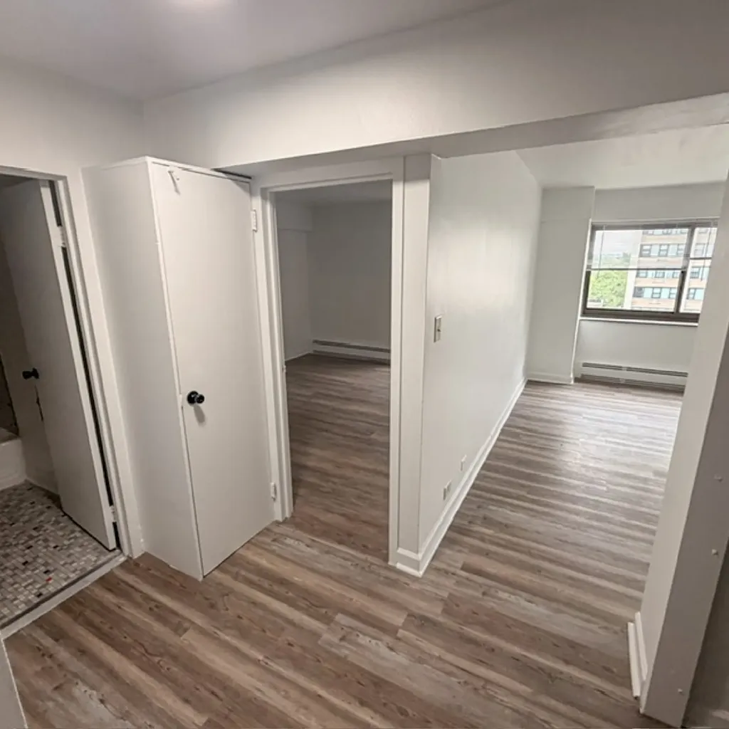 7337 South South Shore Drive Chicago IL 60649