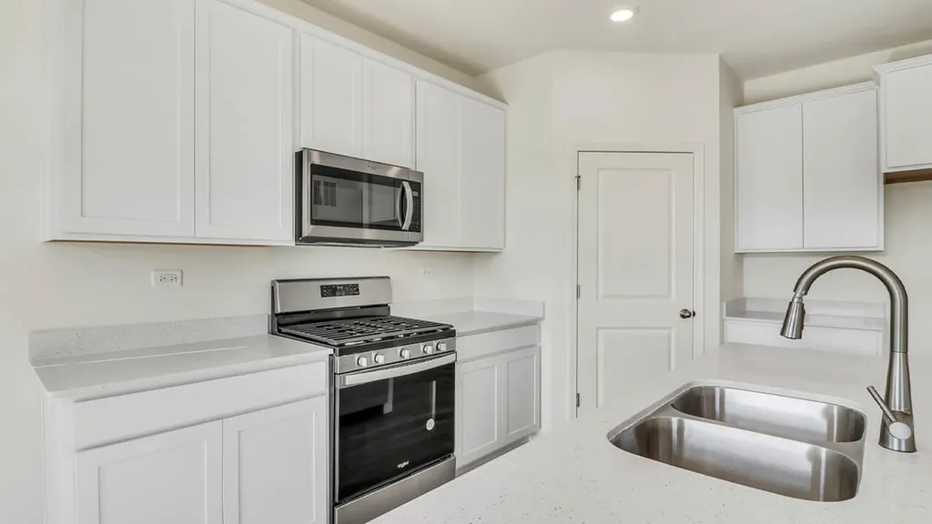 11253 Fleetwood Lane Huntley IL 60142
