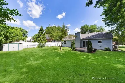 1000 Oakland Lane Aurora IL 60504
