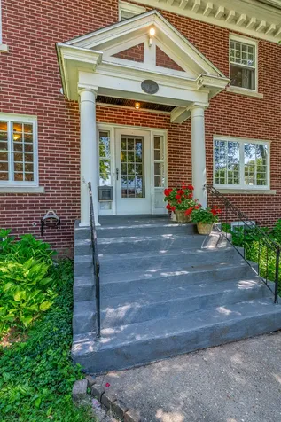18 Charles Street Savanna IL 61074