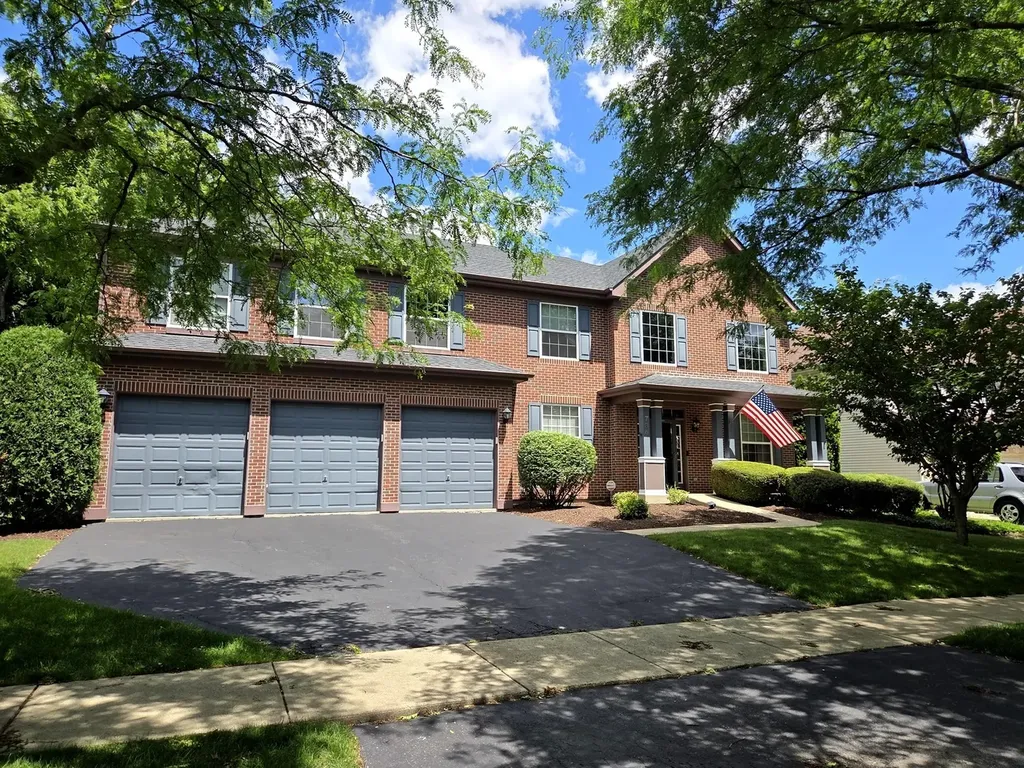 784 Lindsey Lane Bolingbrook IL 60440