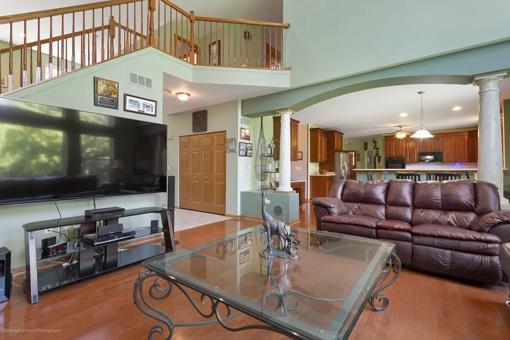 784 Lindsey Lane Bolingbrook IL 60440