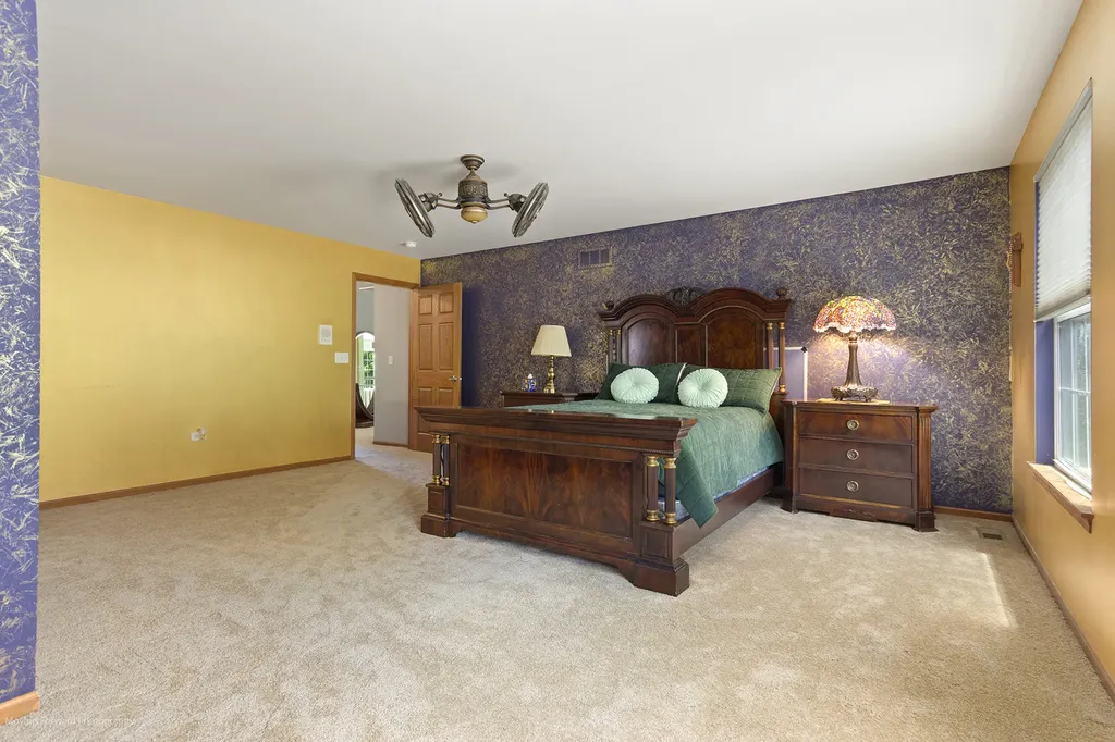 784 Lindsey Lane Bolingbrook IL 60440