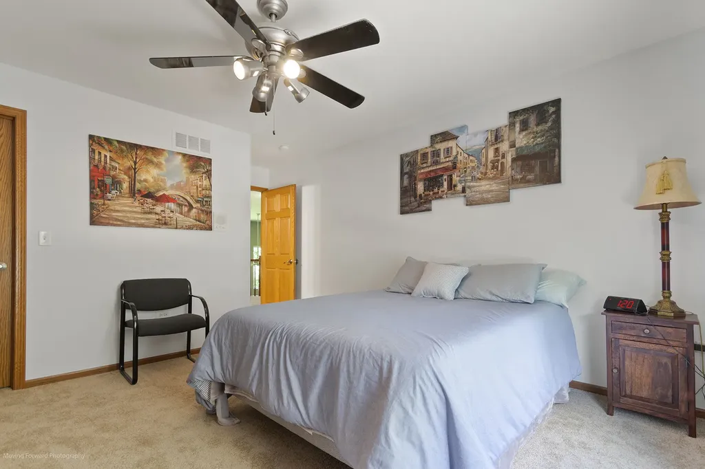 784 Lindsey Lane Bolingbrook IL 60440