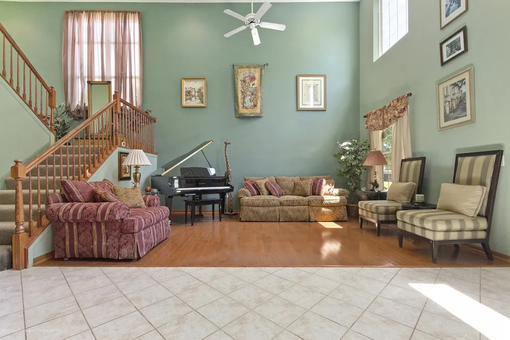 784 Lindsey Lane Bolingbrook IL 60440
