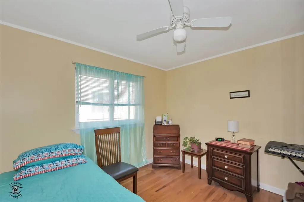 2344 East 83rd Street Chicago IL 60617