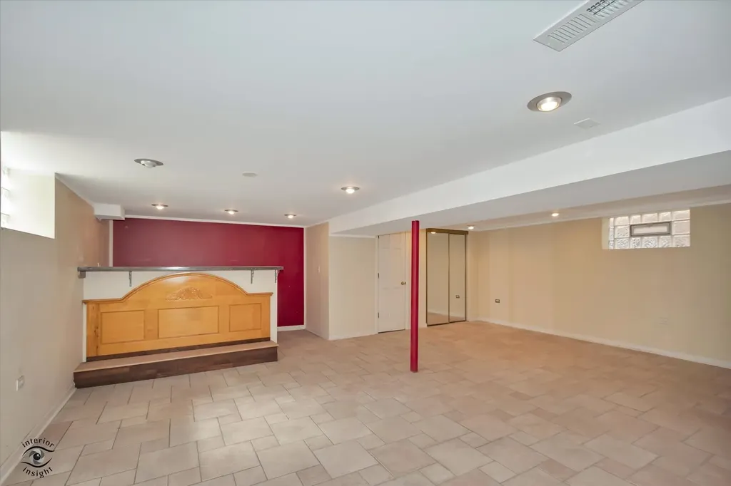 2344 East 83rd Street Chicago IL 60617