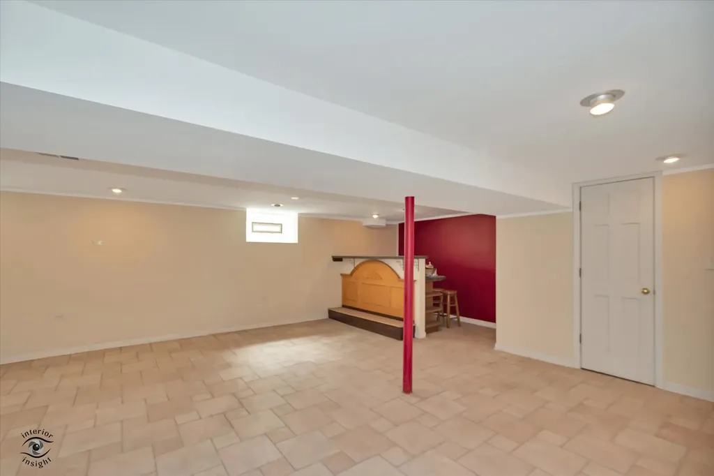 2344 East 83rd Street Chicago IL 60617