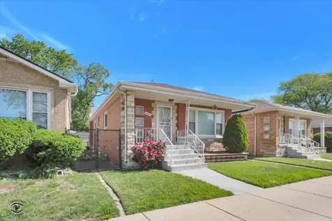 2344 East 83rd Street Chicago IL 60617