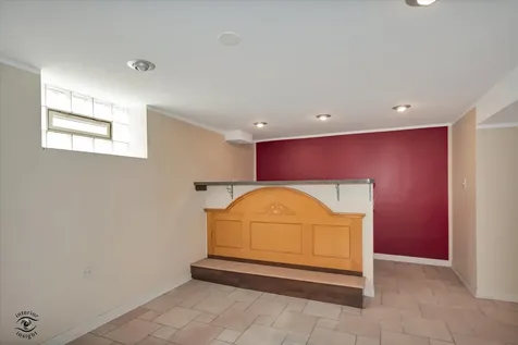 2344 East 83rd Street Chicago IL 60617