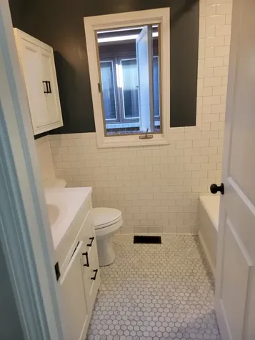 11134 South Sawyer Avenue Chicago IL 60655