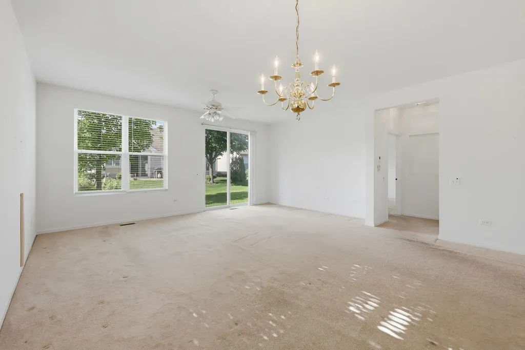 12245 Songbird Lane Huntley IL 60142