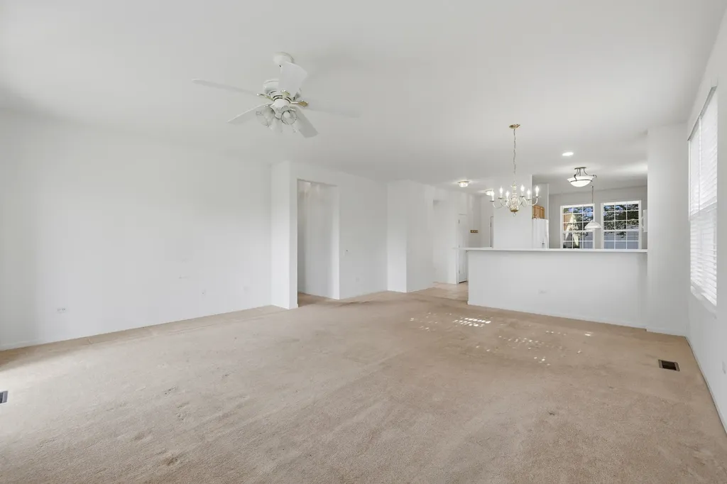 12245 Songbird Lane Huntley IL 60142