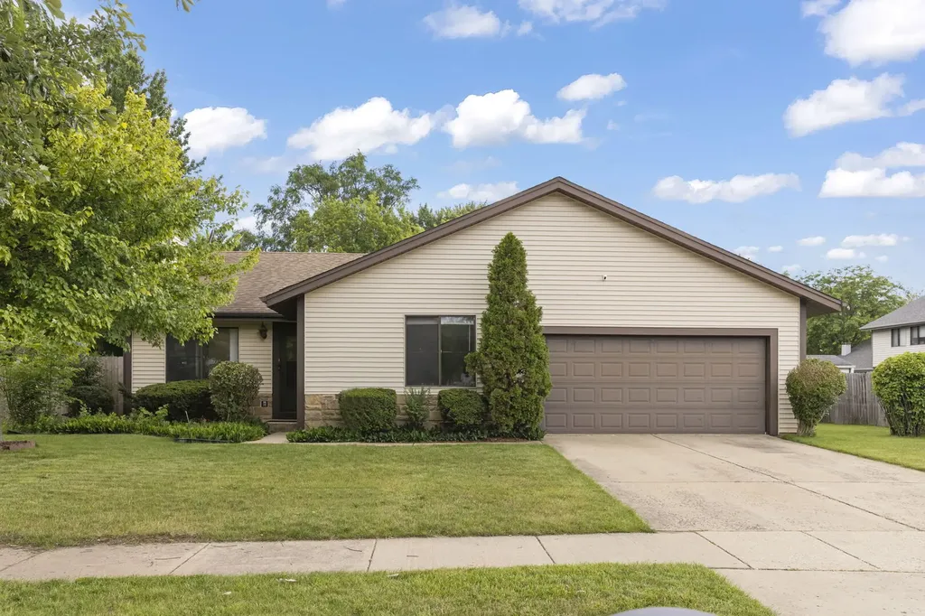 2S640 Continental Drive Warrenville IL 60555