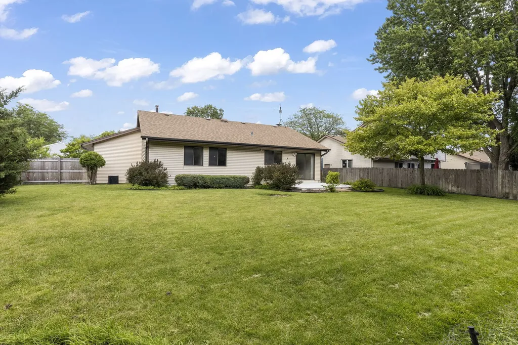 2S640 Continental Drive Warrenville IL 60555