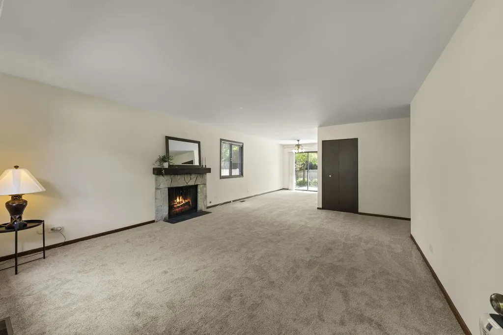 2S640 Continental Drive Warrenville IL 60555
