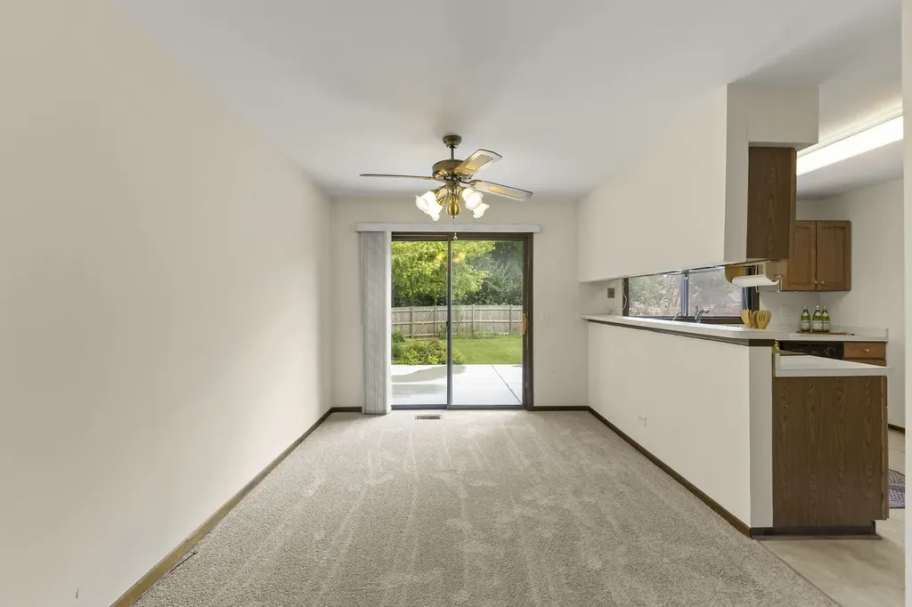 2S640 Continental Drive Warrenville IL 60555