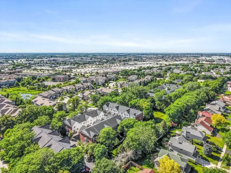 926 Shandrew Drive Naperville IL 60540