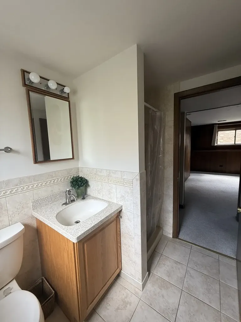 850 South Hillside Avenue Elmhurst IL 60126