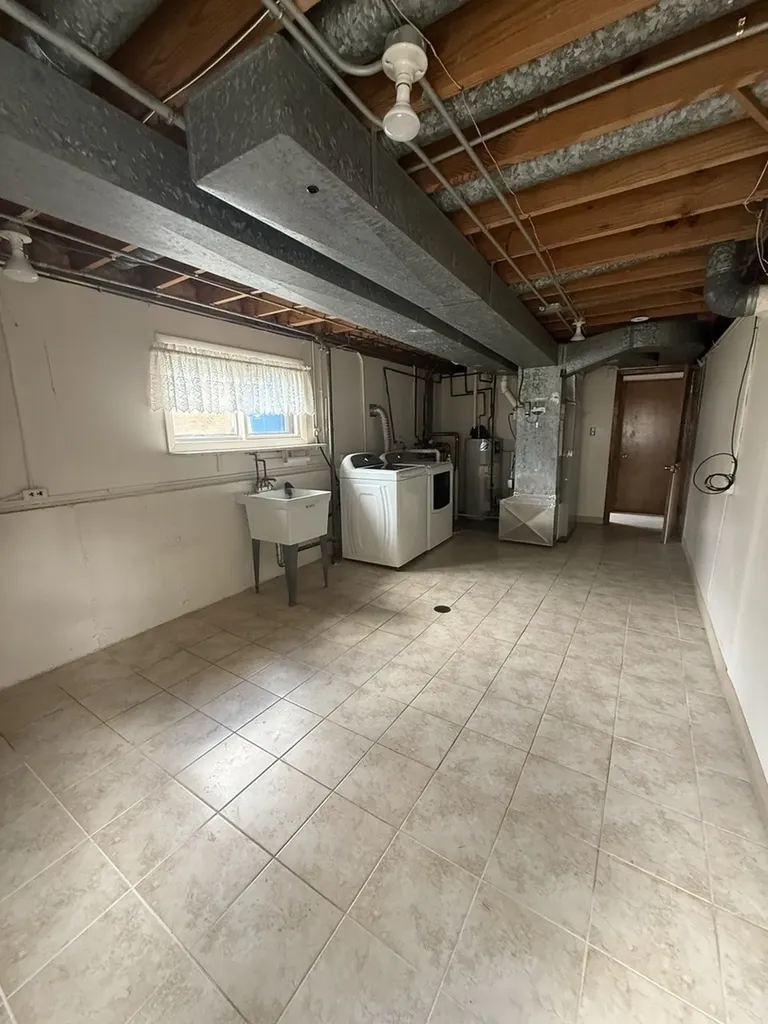 850 South Hillside Avenue Elmhurst IL 60126