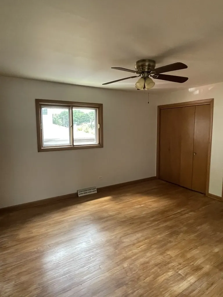 850 South Hillside Avenue Elmhurst IL 60126