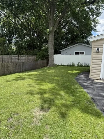 850 South Hillside Avenue Elmhurst IL 60126