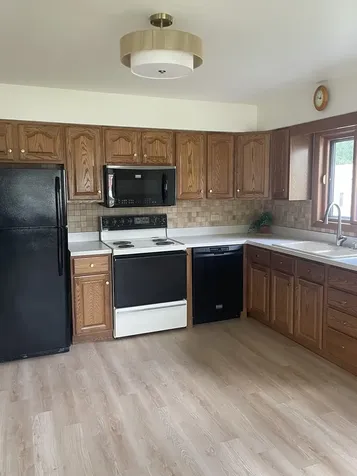 850 South Hillside Avenue Elmhurst IL 60126