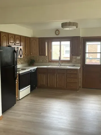 850 South Hillside Avenue Elmhurst IL 60126