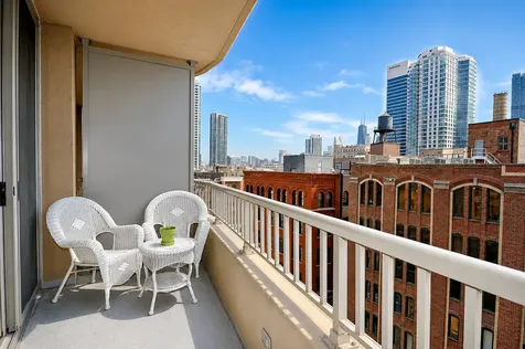 200 North Jefferson Street Chicago IL 60661