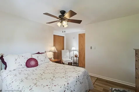 511 North Maple Street Mount Prospect IL 60056