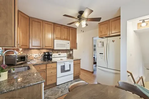 511 North Maple Street Mount Prospect IL 60056