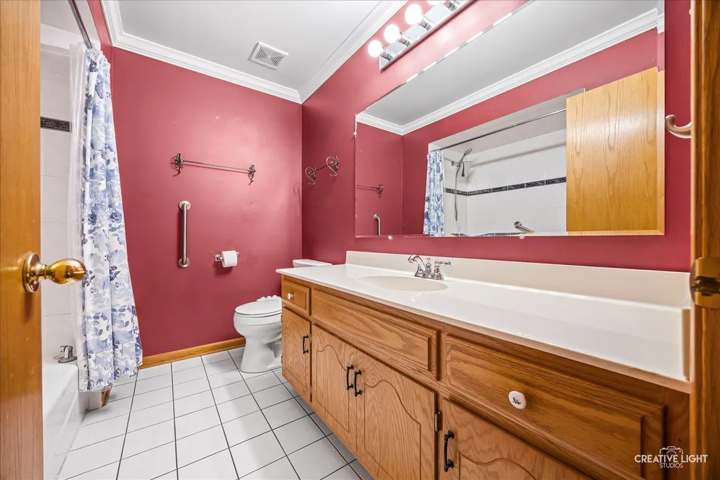 16736 Sheridans Trail Orland Park IL 60467