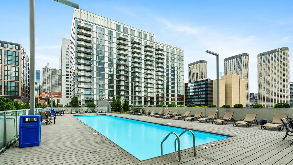 659 West Randolph Street Chicago IL 60661