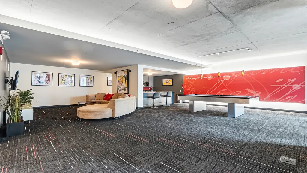 659 West Randolph Street Chicago IL 60661