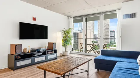 659 West Randolph Street Chicago IL 60661