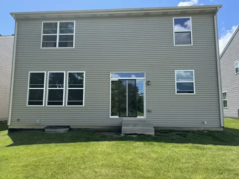 137 Lawrence Lane Matteson IL 60443