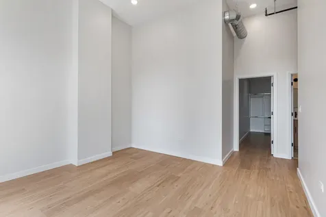 805 North Milwaukee Avenue Chicago IL 60642