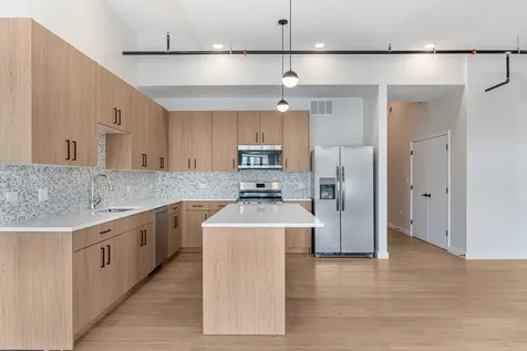805 North Milwaukee Avenue Chicago IL 60642