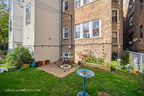 2045 West Farragut Avenue Chicago IL 60625