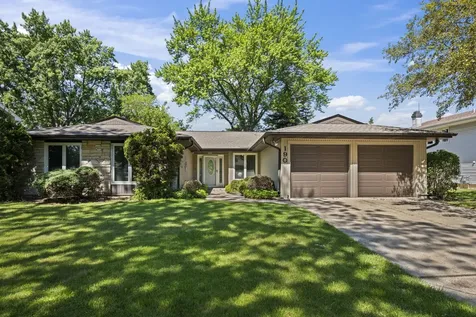 190 South Circle Avenue Bloomingdale IL 60108