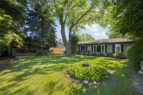 190 South Circle Avenue Bloomingdale IL 60108
